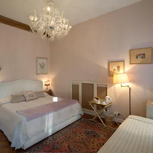 ca-della-corte.hotelslidodijesolo.com/