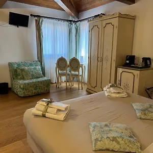 https://alloggi-ai-tessitori.hotelslidodijesolo.com