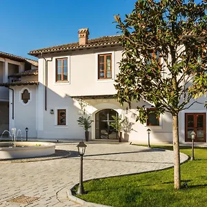 https://favilla-hotel-di-charme.it-romehotels.com
